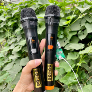 Micro loa kéo nhựa nhẹ tay